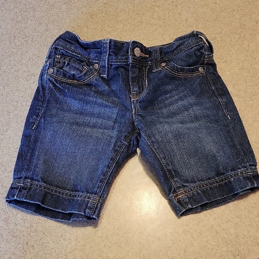 Old Navy Kids Blue Denim Cotton Shorts Size 6